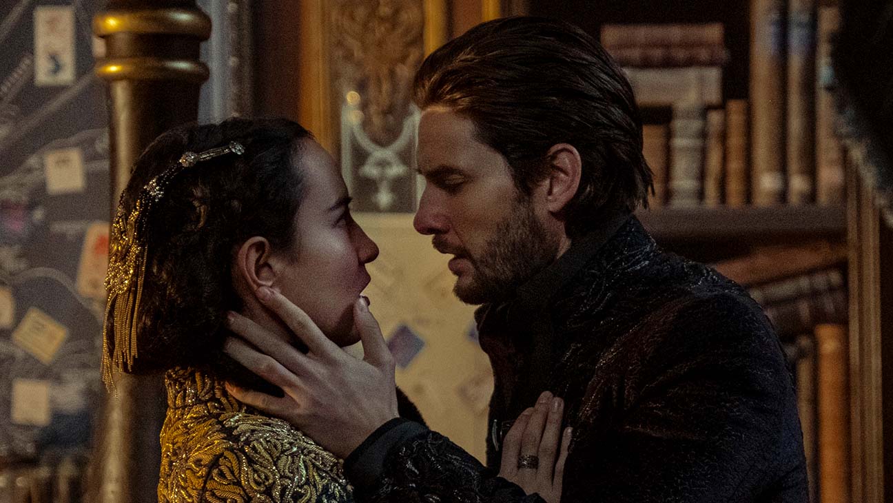 Shadow and Bone 2: Ben Barnes parla di cosa vorrebbe vedere tra Alina e The Darkling