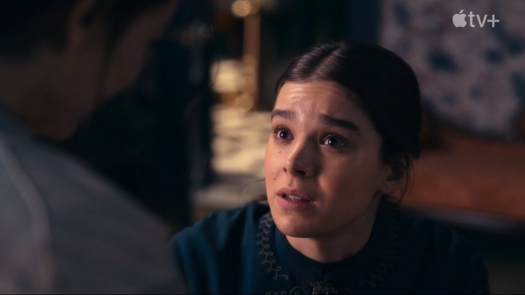 Dickinson 3: Hailee Steinfeld parla dell'emozione di girare l'ultima stagione