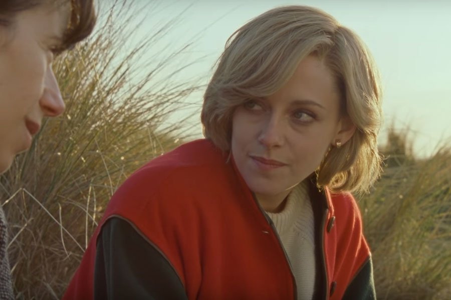 Kristen Stewart parla dell'attenzione mediatica dopo Twilight: «Non è stato divertente ma sono una persona più forte»