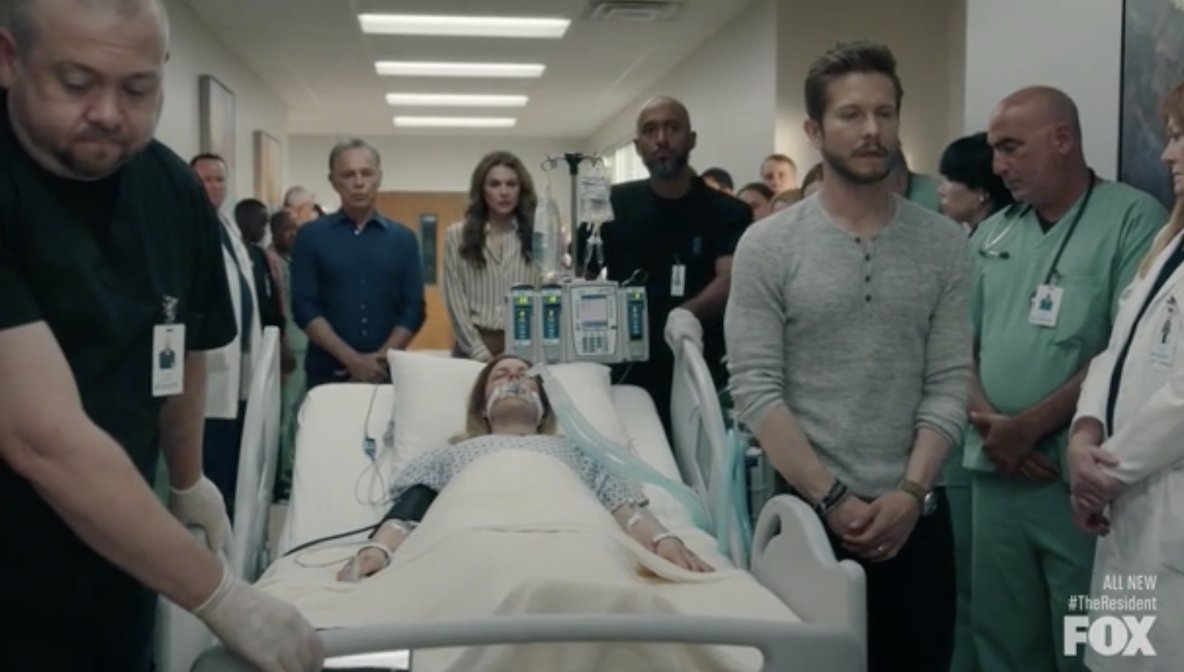 Matt Czuchry parla dell'addio di Emily VanCamp a The Resident: «Emily farà sempre parte della mia vita»