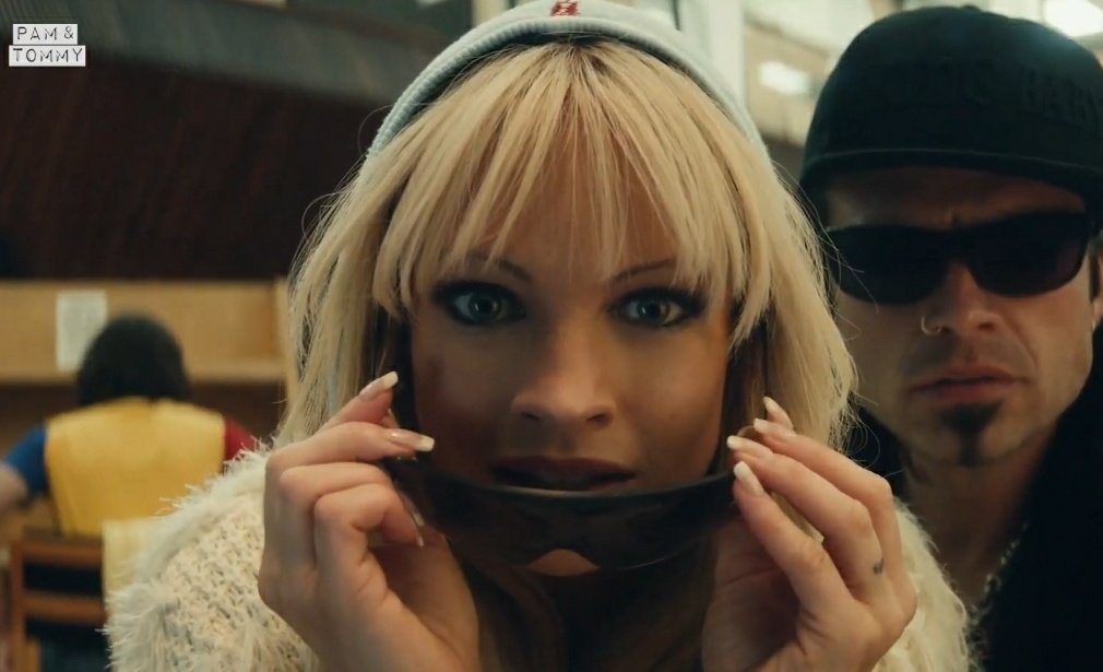 Il teaser trailer di Pam & Tommy: Lily James è Pamela Anderson  nella serie di Hulu