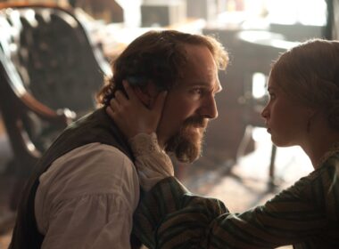 The Invisible Woman: Ralph Fiennes e Felicity Jones raccontano la storia d'amore tra Charles Dickens e Nelly Ternan