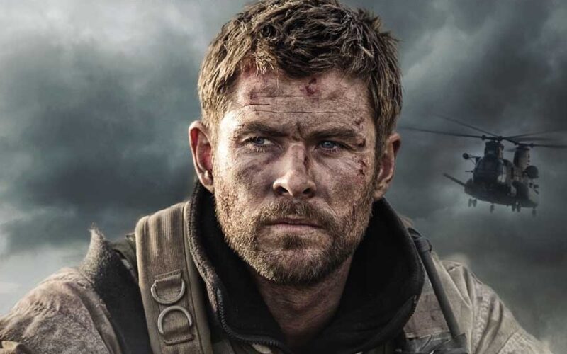 12 Soldiers: il film d'azione con protagonista Chris Hemsworth è ispirato ad eventi reali