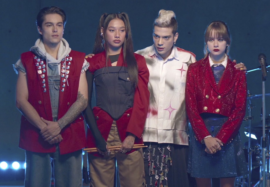 Rebelde: la nuova serie Netflix che racconta di un gruppo di studenti che sogna di partecipare ad un prestigioso programma musicale