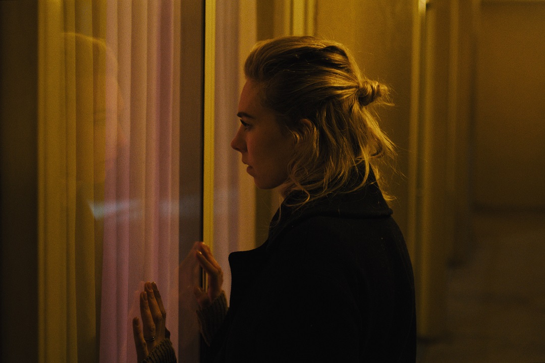 Italian Studies: il regista Adam Leon parla della collaborazione con Vanessa Kirby