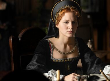 Becoming Elizabeth: la serie su Elizabeth Tudor con protagonista Alicia von Rittberg