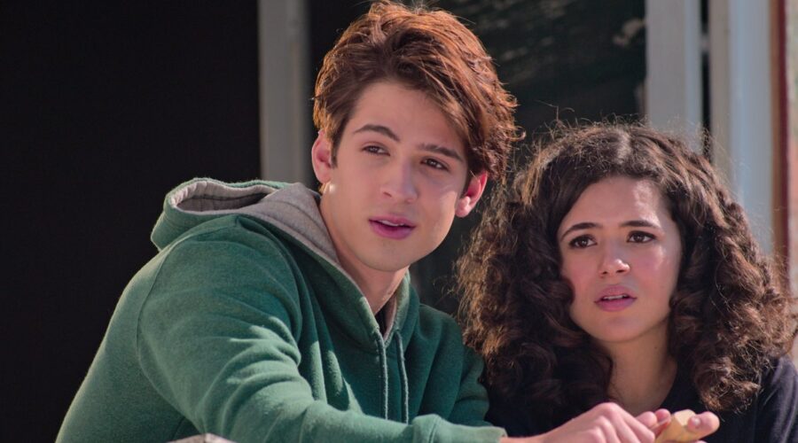 Di nuovo 15 anni: la nuova serie di Netflix con Maisa Silva e Camila Queiroz