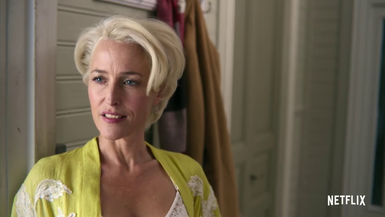 Gillian Anderson firma un accordo con Netflix: l'attrice produrrà nuove serie