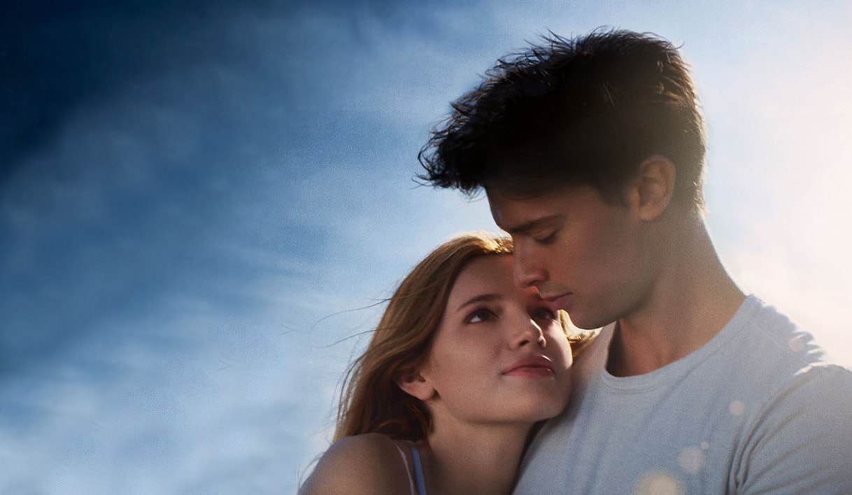 Il Sole a Mezzanotte - Midnight Sun: il film romantico con Bella Thorne