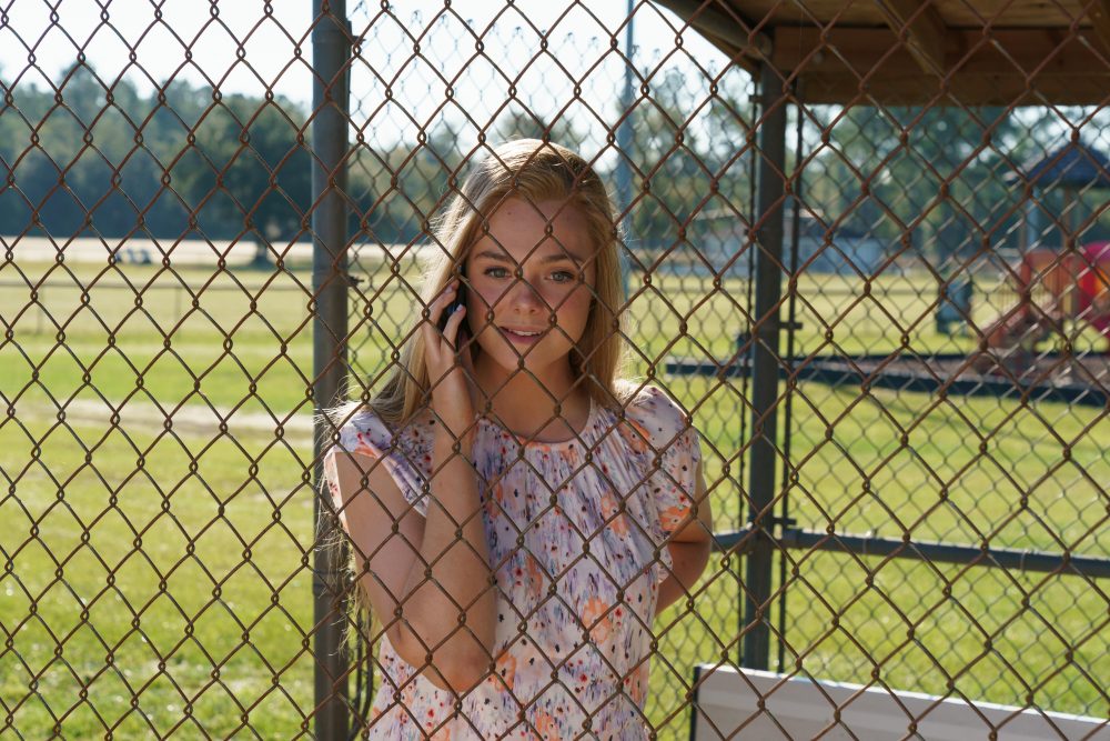 The Girl From Plainville: la nuova serie con Elle Fanning è ispirata al caso senza precedenti di istigazione al suicidio tramite messaggi di testo