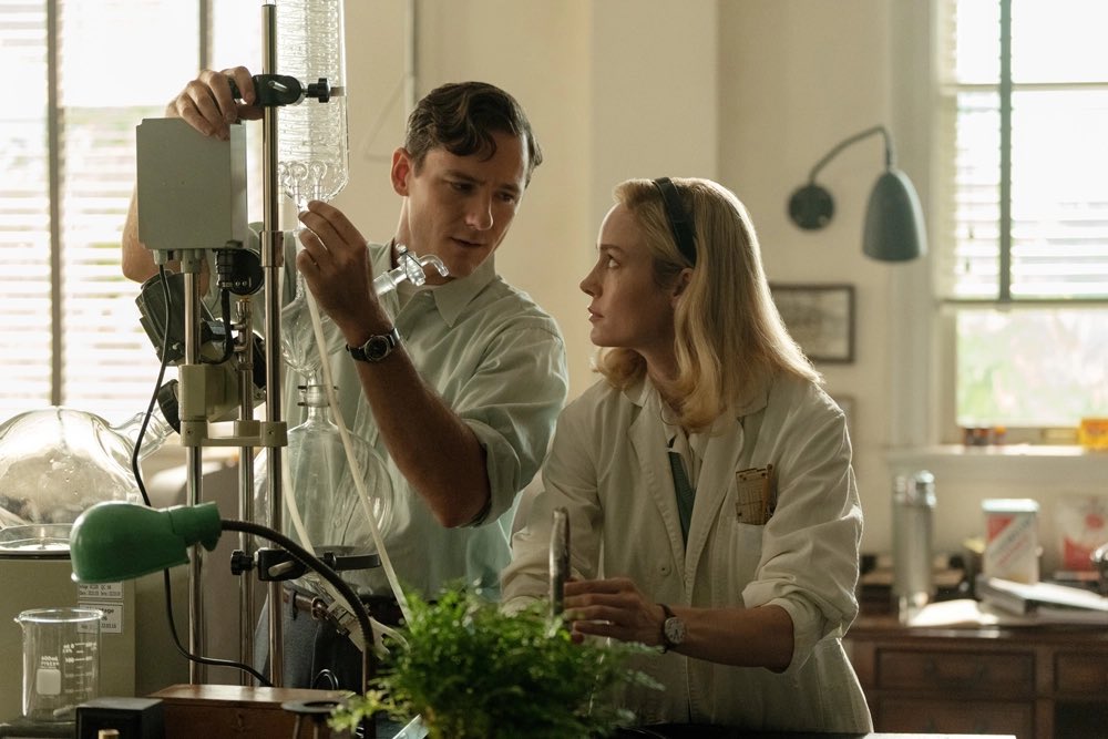 Lessons In Chemistry: le prime immagini della serie con Brie Larson