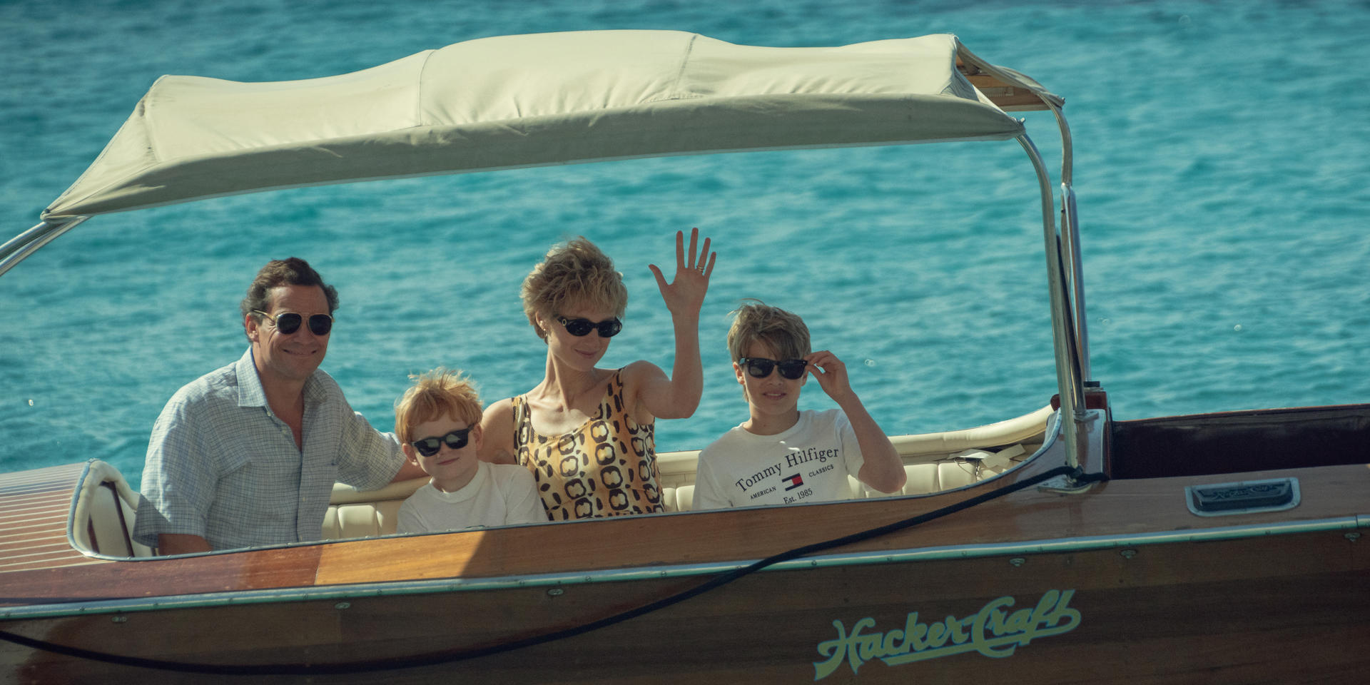 The Crown 5: le prime immagini della serie Netflix con Elizabeth Debicki nel ruolo della Principessa Diana