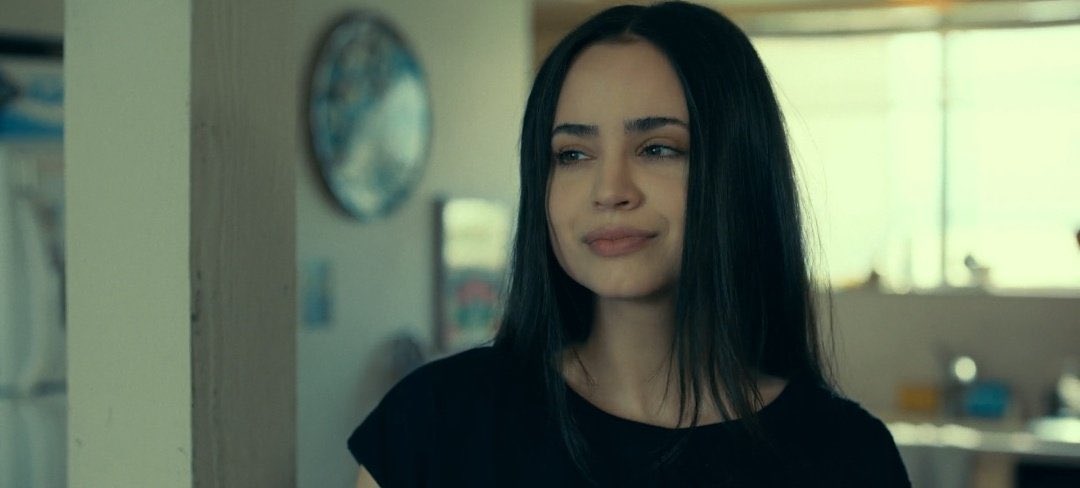 Purple Hearts 2: Sofia Carson parla di quello che potrebbe accadere a Cassie nel sequel del film