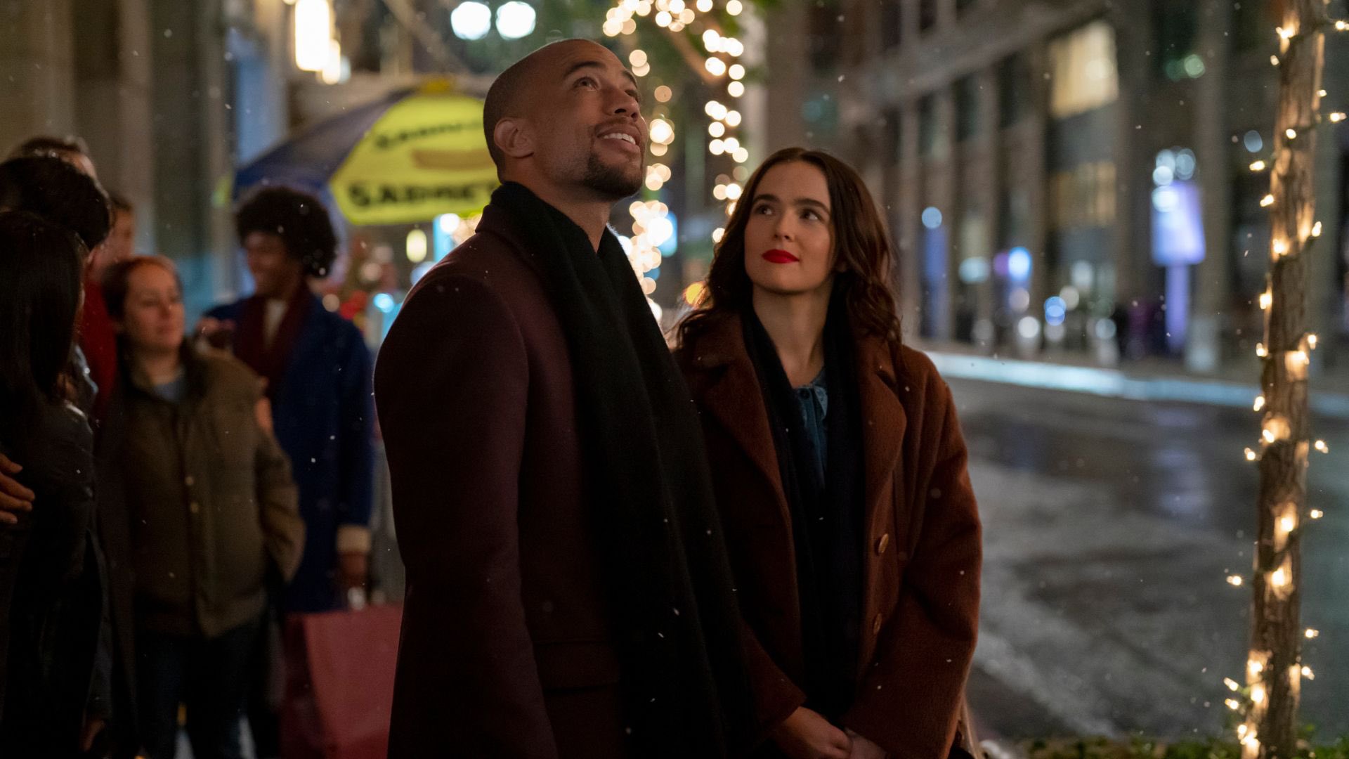 Un regalo da Tiffany: su Prime Video arriva il film romantico che racconta di una giovane donna che riceve un anello di fidanzamento destinato a qualcun altro