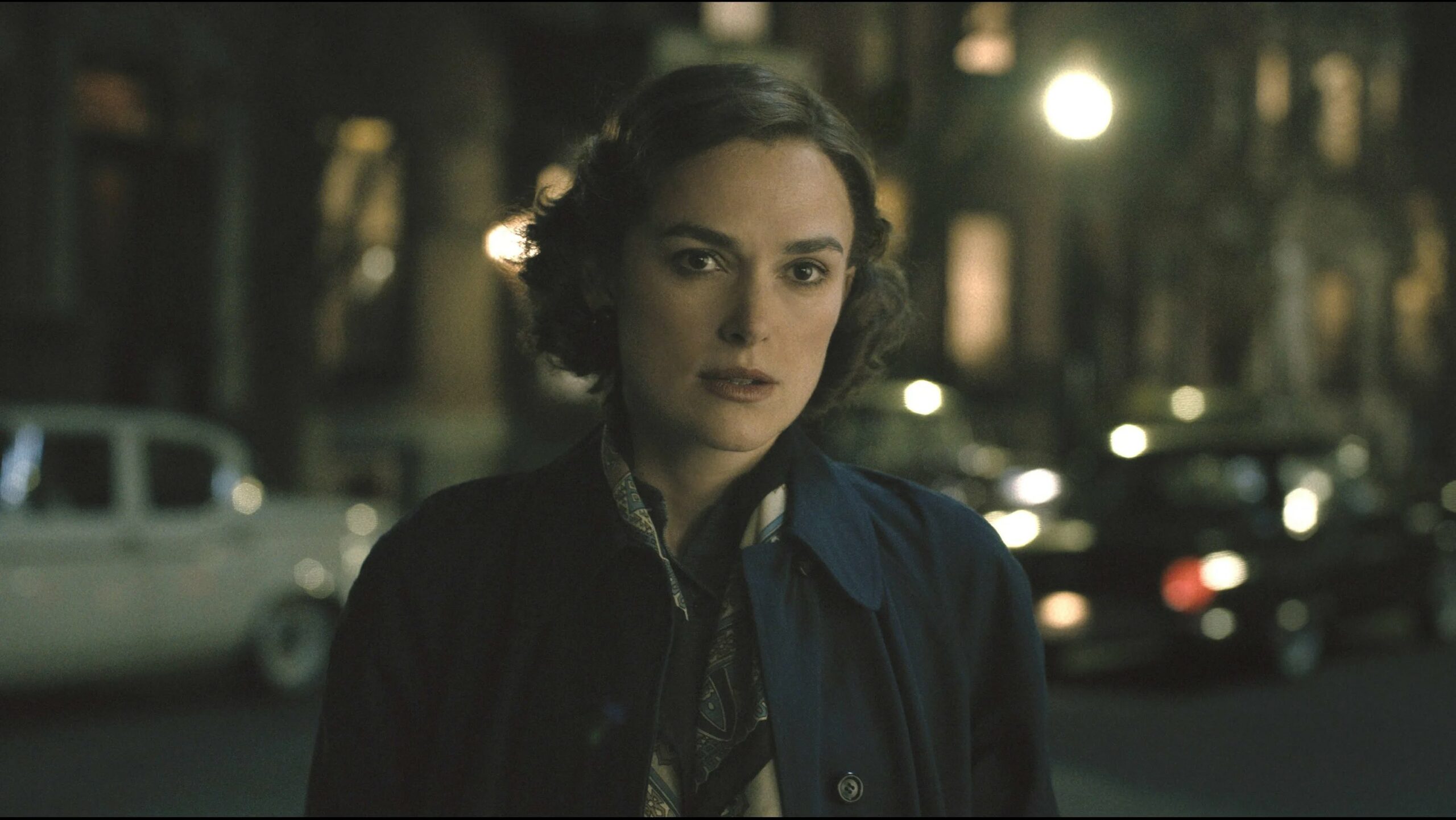 Boston Strangler: le prime immagini di Keira Knightley nel thriller basato sui famigerati omicidi dello strangolatore di Boston