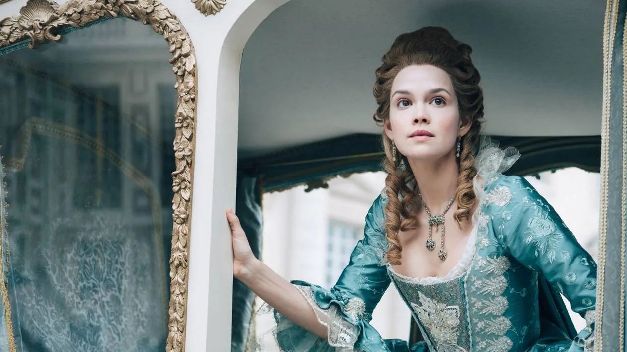 Maria Antonietta: su Sky la serie che racconta la storia della celebre regina francese