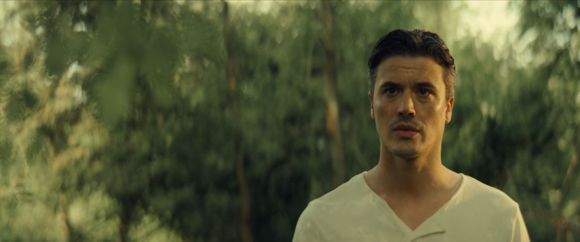 Noise: il thriller di Netflix racconta di un uomo che scopre un oscuro segreto appartenente al passato del padre