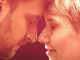 Stanotte stiamo insieme: su Netflix il film romantico che racconta di una giornalista che deve scegliere tra il marito e un ex fidanzato