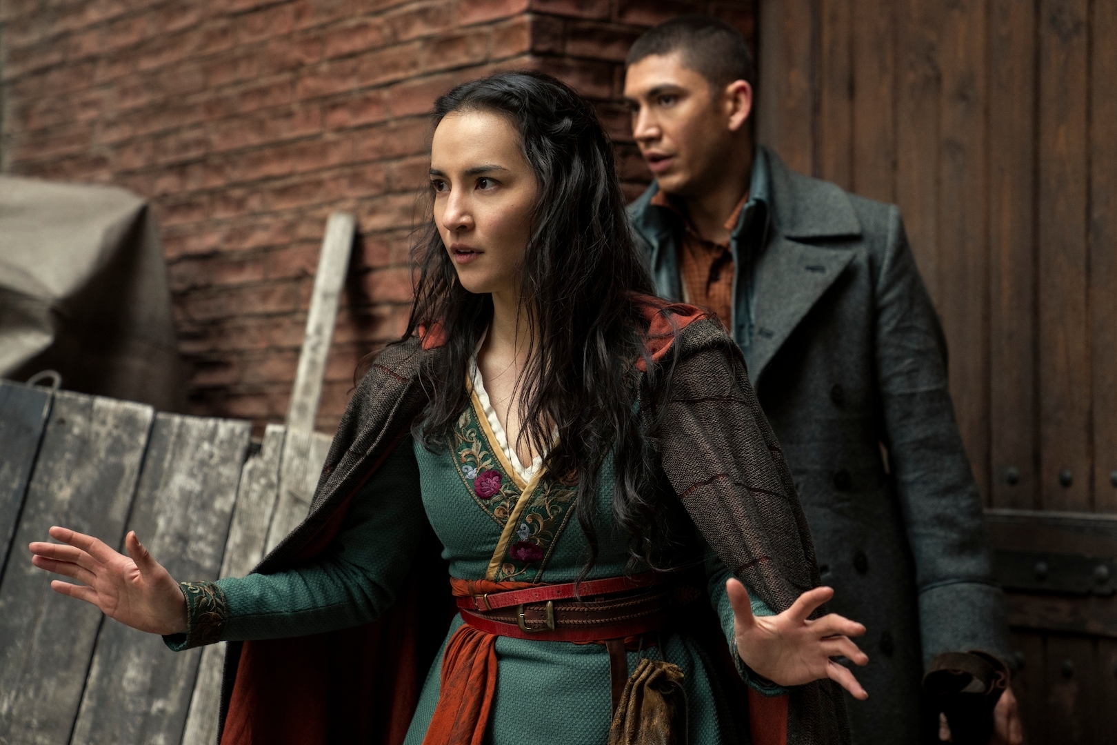 Shadow and Bone 2: su Netflix arriva la seconda stagione dell'acclamata serie con Jessie Mei Li