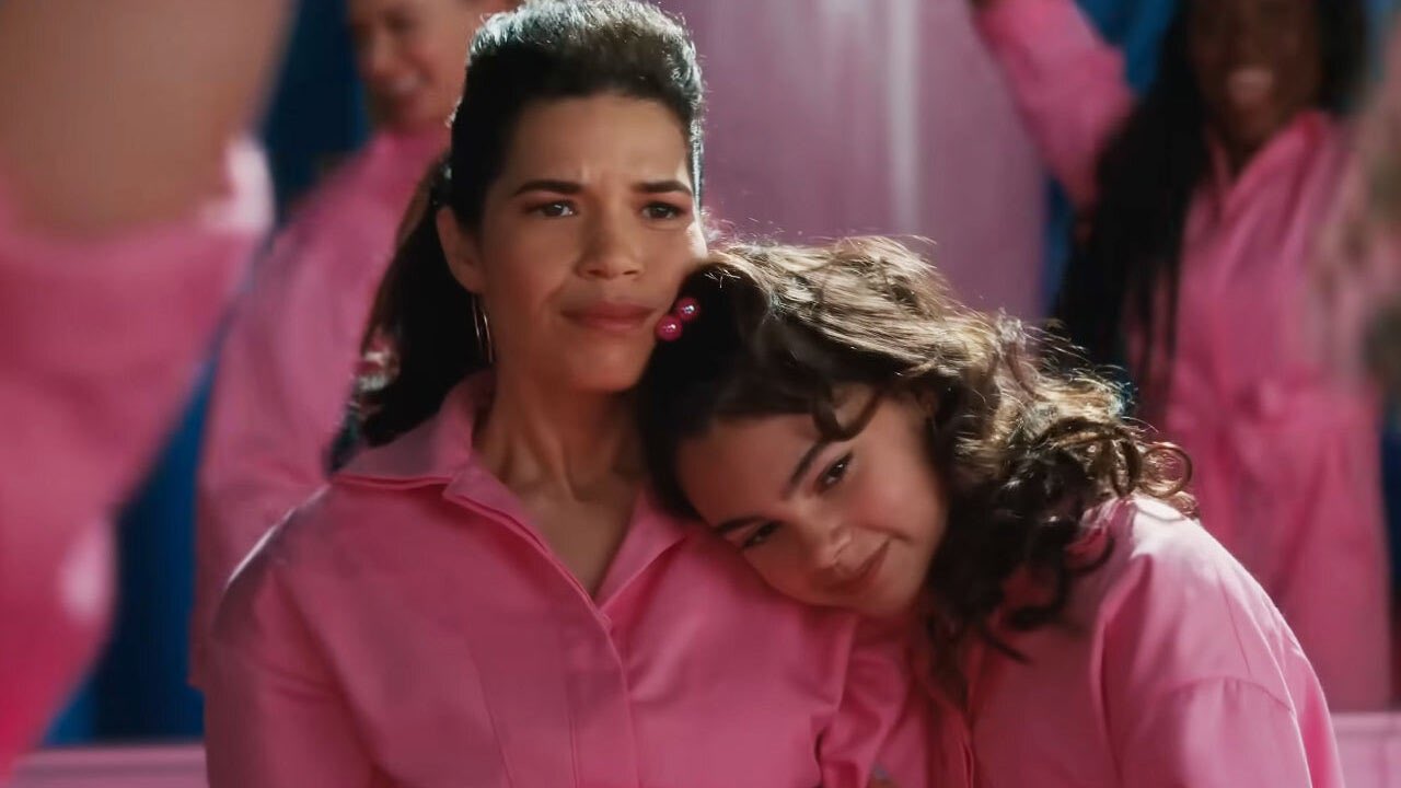 Barbie: Greta Gerwig rivela che tutti gli uomini sul set hanno pianto dopo il monologo di America Ferrera