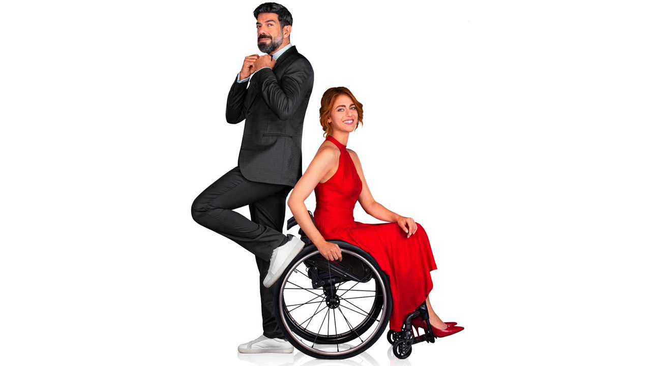 Corro da te: il film con Miriam Leone racconta di una donna solare e dinamica che un incidente ha reso paraplegica