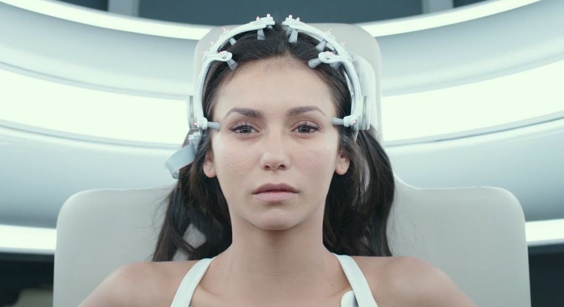 Flatliners - Linea Mortale: il film racconta di un gruppo di studenti di medicina che esplora la vita dopo la morte fermandosi temporaneamente il cuore
