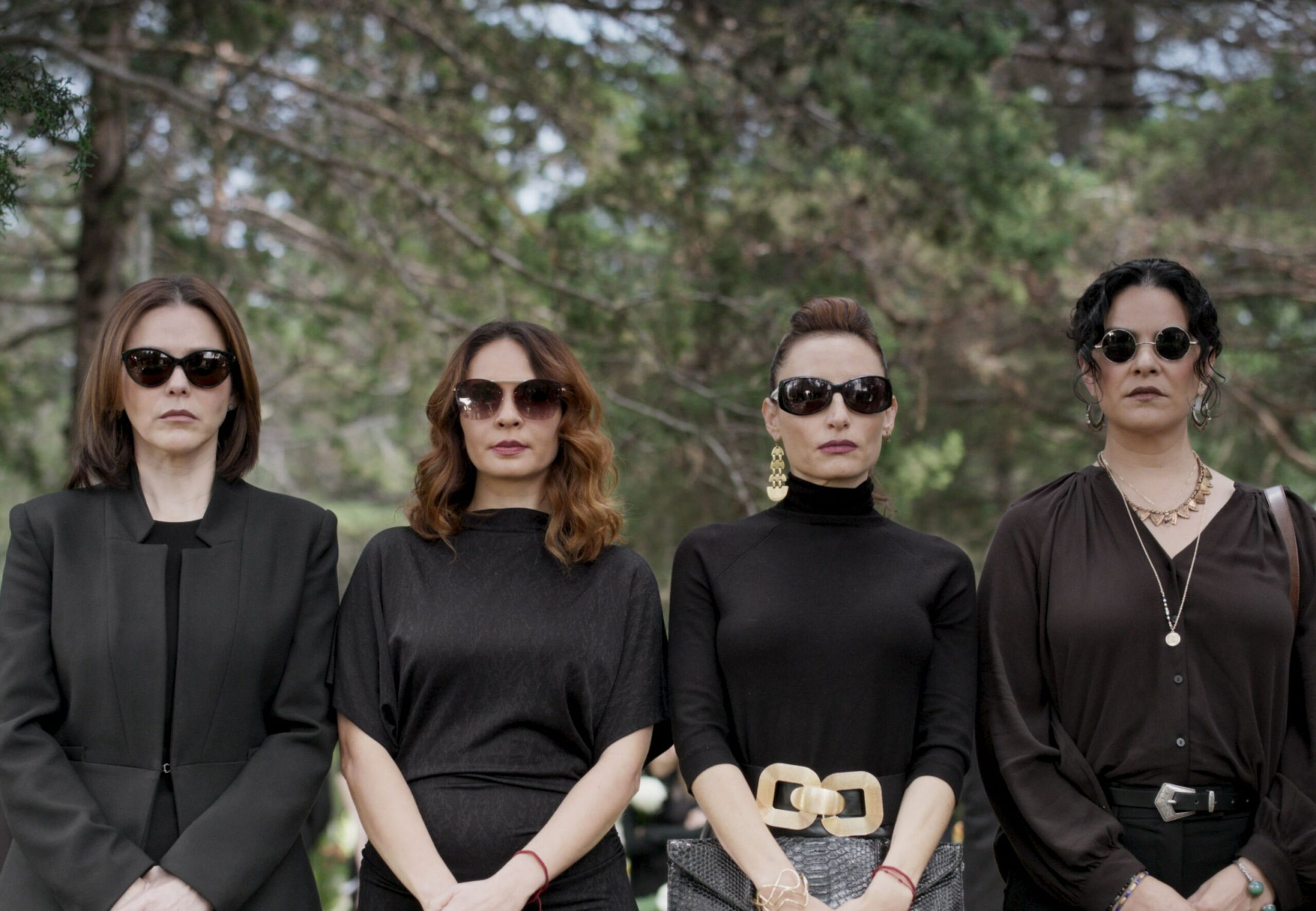 Pacto de silencio - Oscuri segreti: la serie Netflix racconta di un'influencer in cerca di vendetta