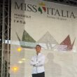 Luigi Zeno premia Miss Mascotte per Miss Italia a Pompei