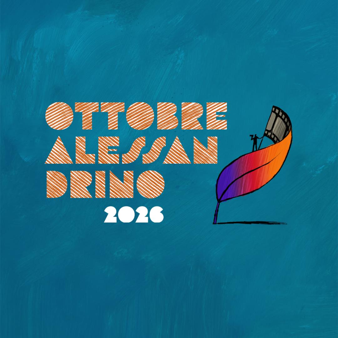 Attesissimo il ritorno di Ring! uno scontro a colpi di opinioni tra critici cinematografici, ideato da Alberto Barbera, direttore della Mostra del Cinema di Venezia, Bruno Fornara e Lorenzo Pellizzari, a cura del critico e direttore di Film Tv Giulio Sangiorgio. L’11 ottobre, insieme a Francesco Alò e Benedetta Pallavidino, l’omaggio a Federico Frusciante, il popolare critico scomparso quest’anno. Diverse anche le masterclass rivolte a professionisti, appassionati e a tutti coloro che desiderano approfondire i molteplici linguaggi del cinema: da Giulio Sangiorgio, con un approfondimento sulla critica cinematografica, a Stefano Sardo, che guiderà una masterclass dedicata alla sceneggiatura, fino a Claudio Cupellini, con un incontro sullo storyboard e sulla costruzione visiva del film. Spazio anche al casting con Annamaria Sambucco, casting director che collabora, tra gli altri, con Paolo Sorrentino. Teatro tra grandi interpreti e comicità d'autore Grande spazio anche al teatro. In scena alcuni tra gli interpreti più apprezzati: il 3 ottobre Andrea Pennacchi con lo spettacolo dedicato a San Francesco d'Assisi, nel ricordo dell'800° anniversario della sua morte. Nella medesima giornata, la lectio-spettacolo di Enrico Terrinoni dedicata al dialogo tra James Joyce e Bob Dylan, in un intreccio originale tra letteratura e musica. Sul palco del Teatro Alessandrino l’8 ottobre Daniele Gattano con la stand-up comedy di “Perestrojka e Pancake” e il 29 ottobre Alessandro Bergonzoni con il nuovo spettacolo “Arrivano i Dunque”. L'unica data italiana di Wim Mertens La musica continua ad essere centrale per l’Ottobre Alessandrino grazie alle collaborazioni con numerose realtà, tra le quali il Conservatorio Vivaldi di Alessandria e Alessandria Jazz Club per dare vita a concerti, dj set e momenti di approfondimento. In questo fitto calendario, spicca l’appuntamento del 27 settembre nell'ambito delle Giornate Europee del Patrimonio: la più estesa e partecipata manifestazione culturale d’Europa, promossa dal Consiglio d’Europa e dalla Commissione Europea e coordinata per l’Italia dal Ministero della Cultura. Al Castello di Piovera è infatti atteso un ospite d’eccezione: il celebre compositore e pianista belga Wim Mertens. Quella di Alessandria è l'unica data italiana del tour europeo 2026 dell'artista, un appuntamento che coniuga musica, riflessione e dialogo sui valori culturali condivisi dell'Europa. La musica irrompe nuovamente nel palinsesto di Ottobre Alessandrino il 21 ottobre con lo spettacolo “La rivalutazione della tristezza” che vede sul palco del Teatro Alessandrino Elio, storico frontman della formazione Elio e Le Storie Tese. Il 28 ottobre “Tempo e memoria”: un progetto speciale, ideato da Pino Ninfa per Alessandria, che mette in dialogo il pensiero e l’eredità di Umberto Eco con la musica di Paolo Fresu, Daniele Di Bonaventura e le immagini di Pino Ninfa. Un viaggio tra tempo e memoria, parola, musica e fotografia, arricchito dalla partecipazione speciale di Gianni Coscia, per rendere omaggio a Eco nella sua città attraverso linguaggi e sensibilità differenti. Letteratura e Caffè Letterari Tra le principali novità dell'edizione 2026 spicca la collaborazione con il Circolo dei Lettori di Torino e con la storica torrefazione alessandrina Caffè Mike, dalla quale nasce un ciclo di Caffè Letterari. Primo appuntamento il 4 ottobre con Alessio Carciofi con il libro “Spegni tutto. Vivere nell'era artificiale senza diventare robot” (Feltrinelli), il 10 ottobre Francesco Longo con il suo volume “Tennis Paradise” (66thand2nd). Nuovo capitolo tutto al femminile, il 24 ottobre, con il dialogo tra Gabriella Dal Lago e Giulia Marziali, due voci emergenti della narrativa italiana contemporanea e i loro romanzi “Giorni futuri” ed “Eppure noi due” (Einaudi). Il 31 ottobre due sguardi, quelli di Nadeesha Uyangoda con il suo “Acqua sporca” (Einaudi) e Andreea Simionel con “La ragazza d’aria”